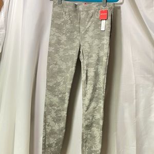 NWT Spanx camo leggings size large